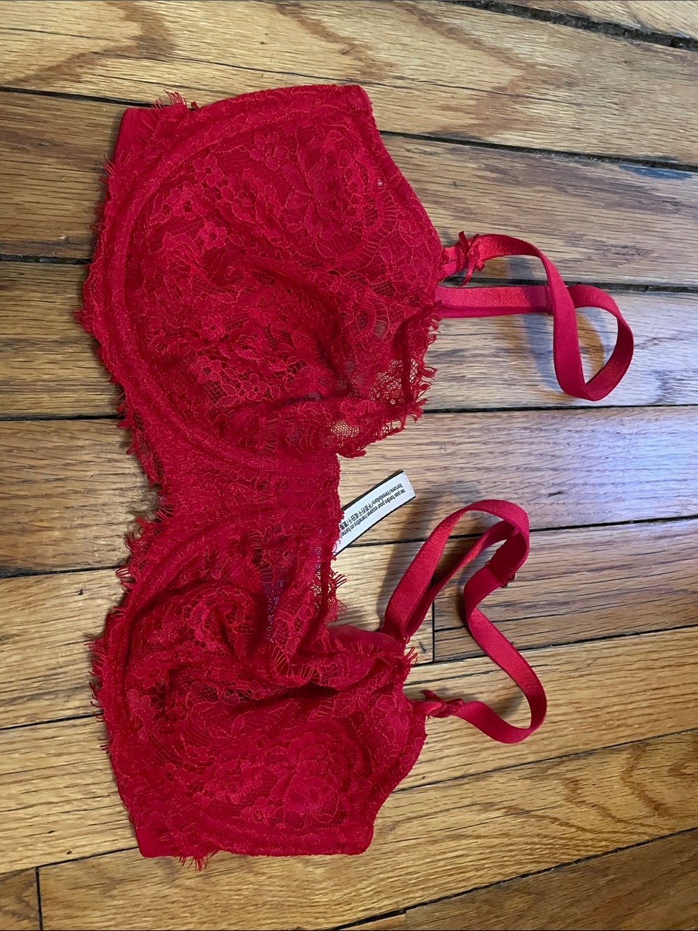 Victoria's Secret Red Lace Underwire Bra